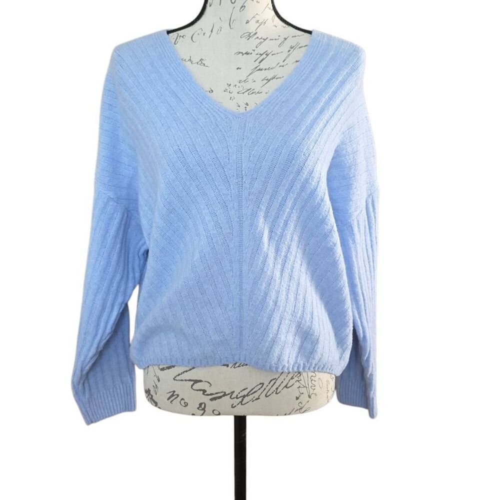 PinkâRose Women's Size Medium Light Blue Cropped Ribbed Long Sleeve Sweater